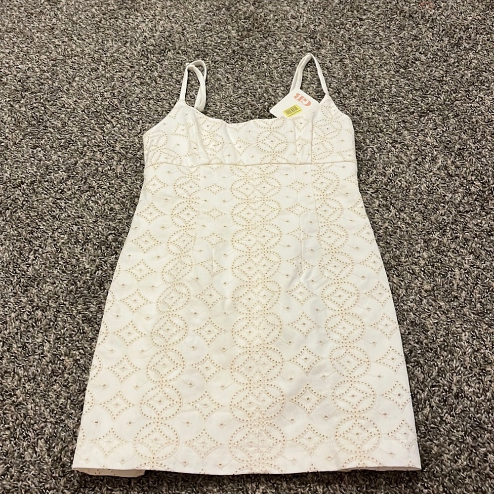 Brand: GB. Color: Cream White. Size: S